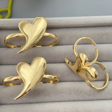 Metal heart chunky ring