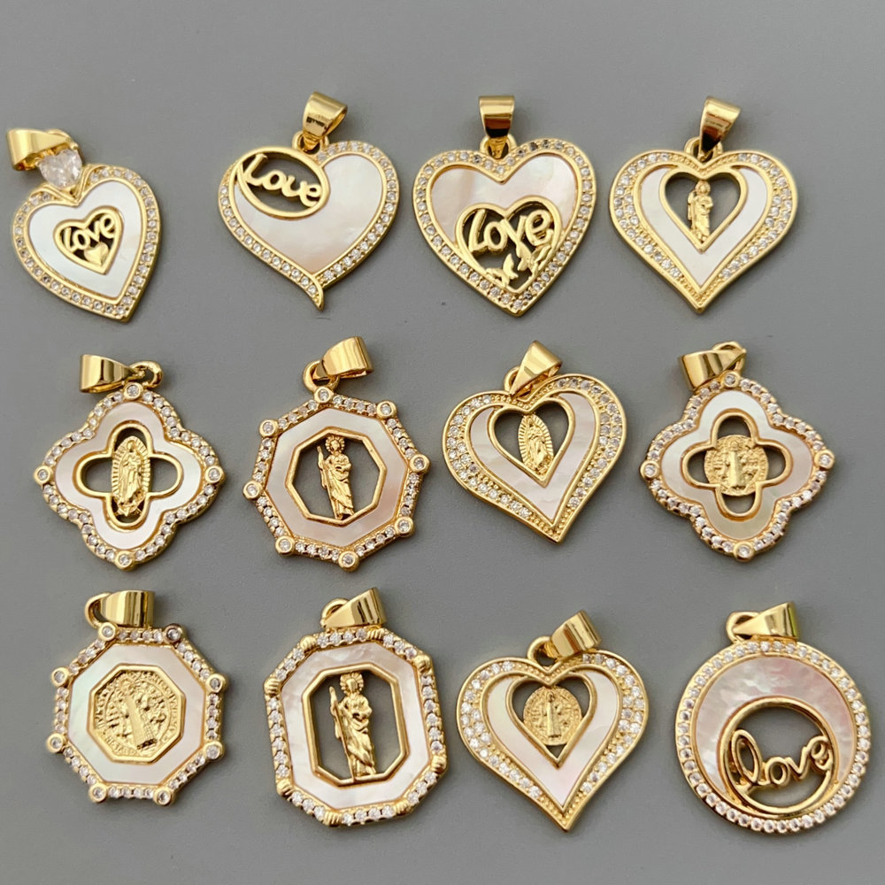 Shell fashion charm
