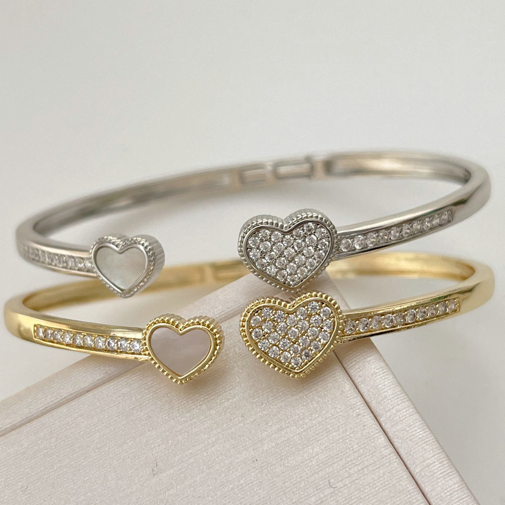 Pave zircon heart bangle