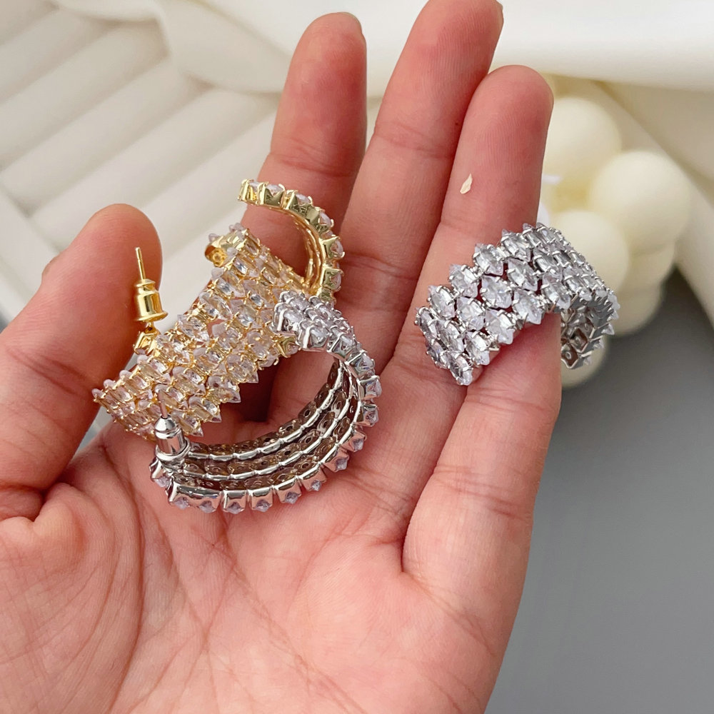 Pave zircon chunky earrings