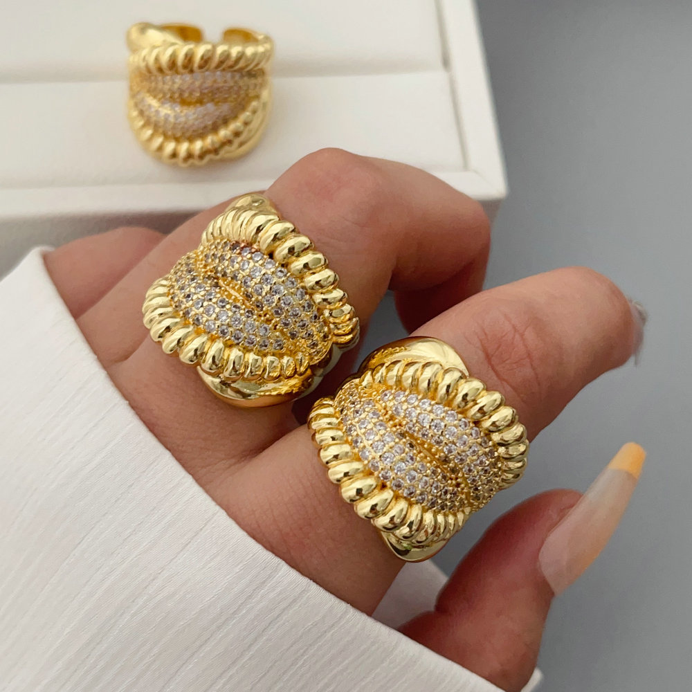 Pave zircon cross ring