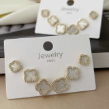 Set white clover earrings