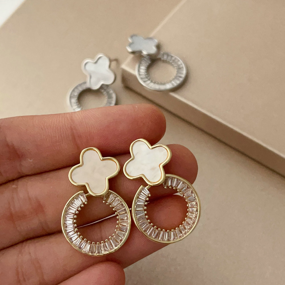 Clover earrings