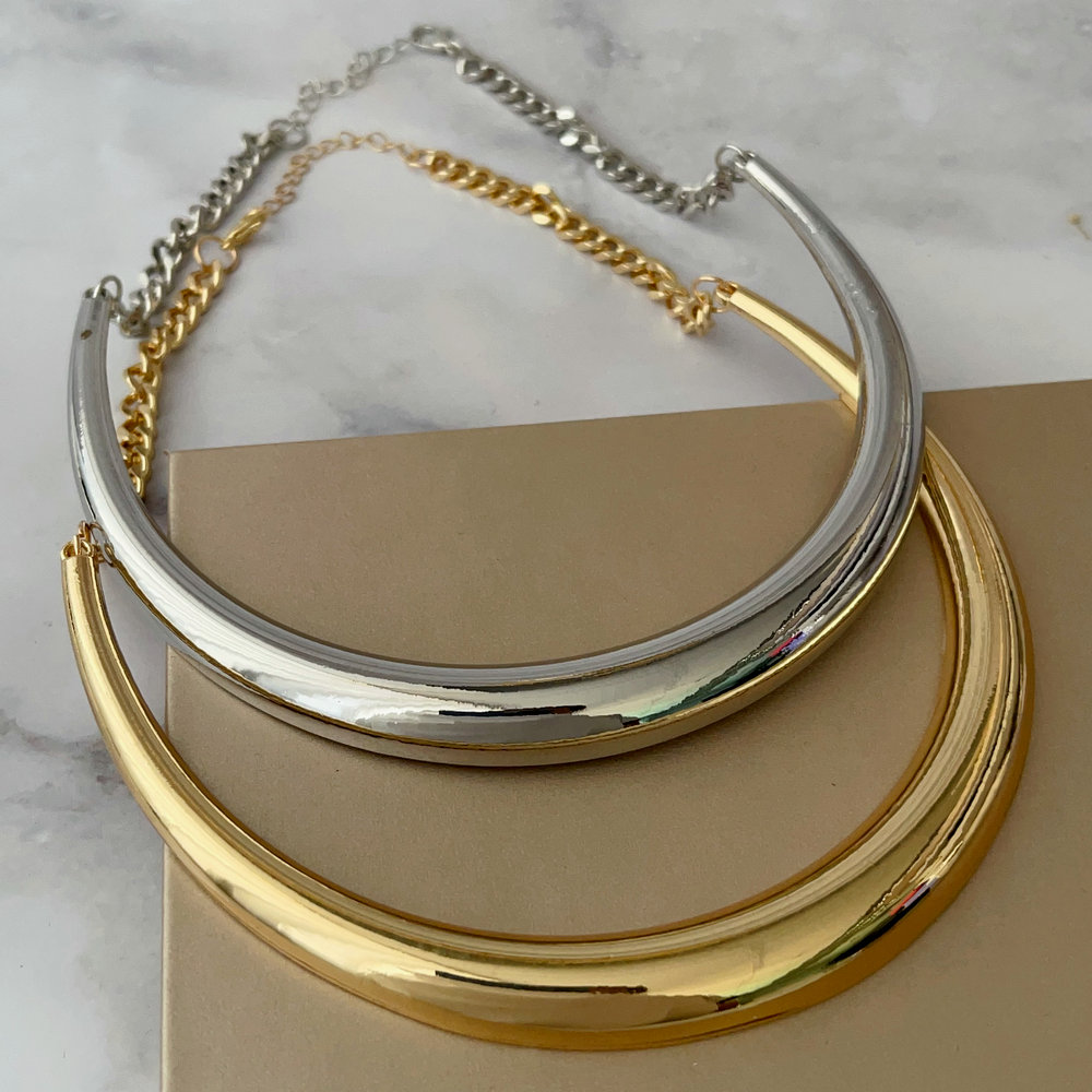Chunky metal chain necklace