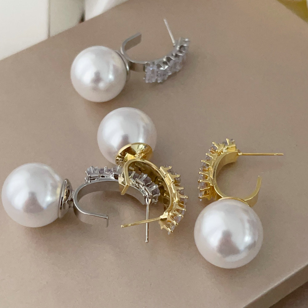 Fashion pearle earrings