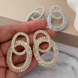 Chain shape earrings