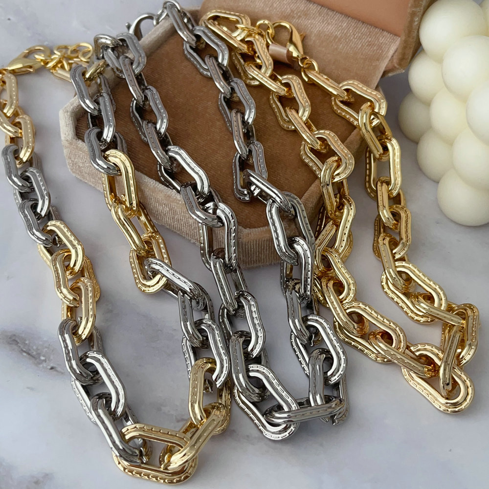 Chunky chain necklace