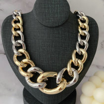 Chunkt two tone chain necklace