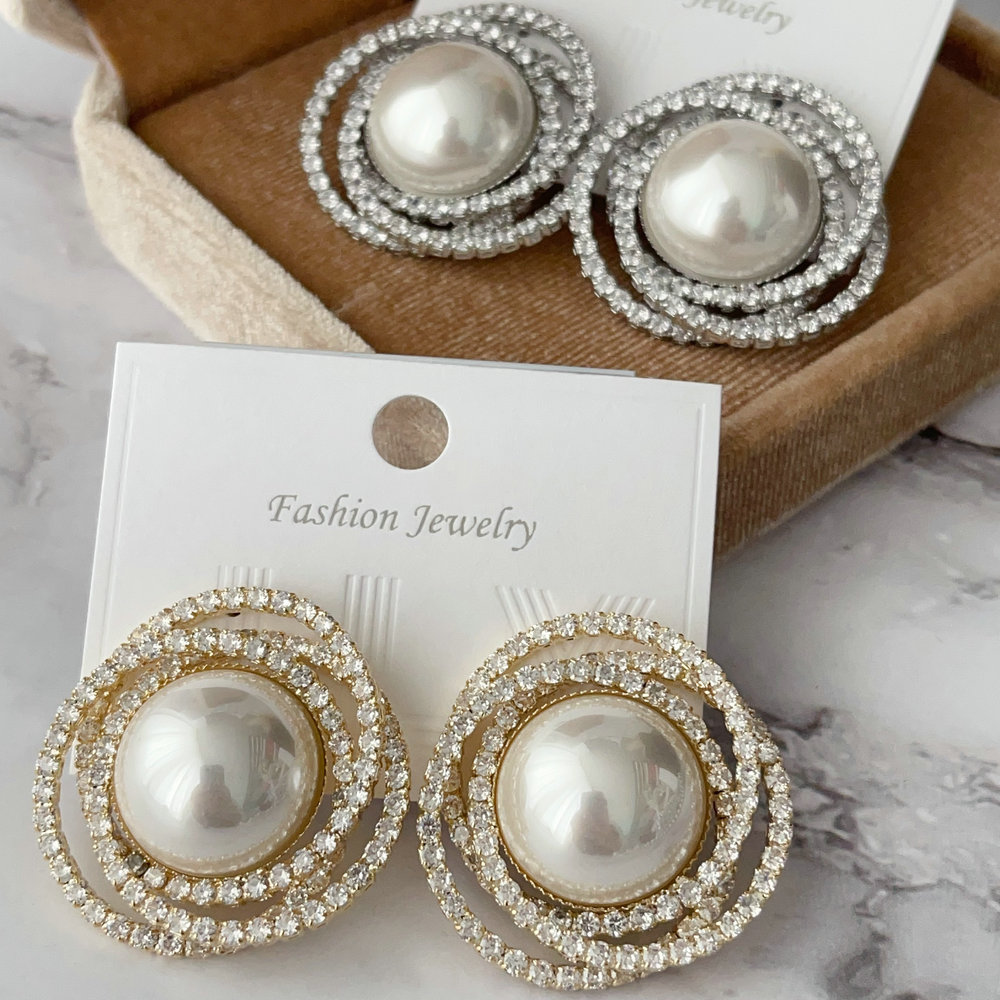 Pave zircon circle pearl earrings