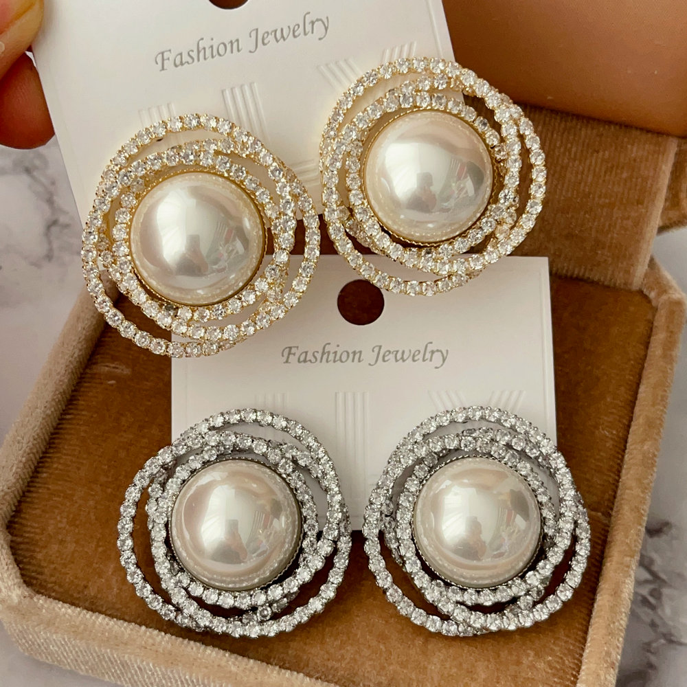 Pave zircon circle pearl earrings