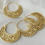 Hollow flower shaped earrings