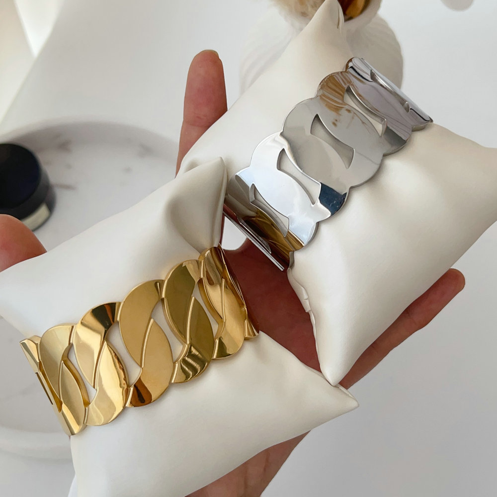 Stainless steel chunky cuban cuff