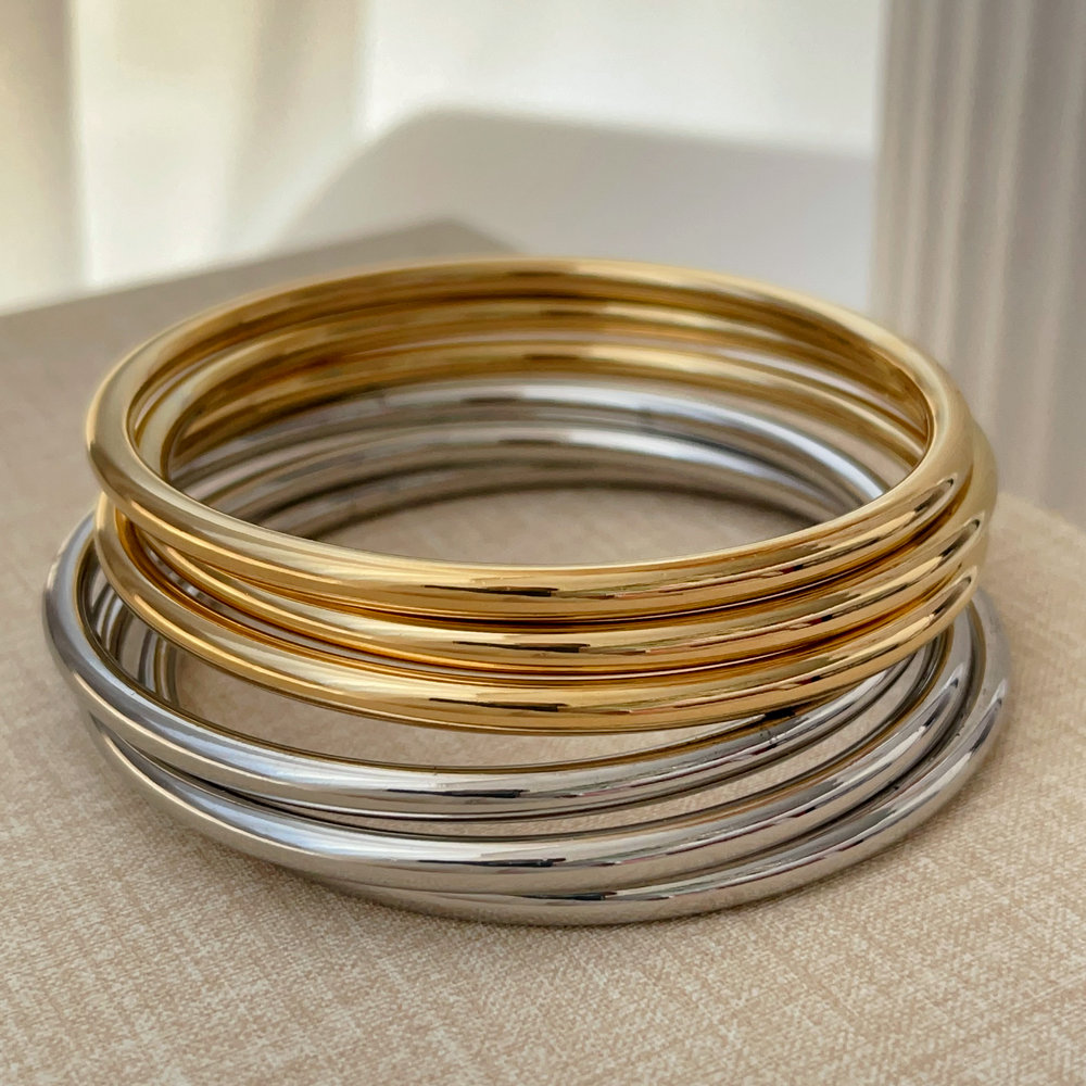 Stainless steel chunky bangle