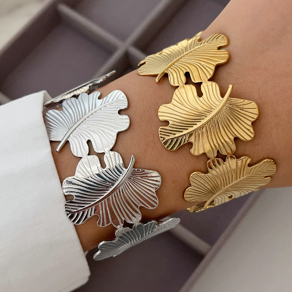 Stainless steel chunky leaf cuff
