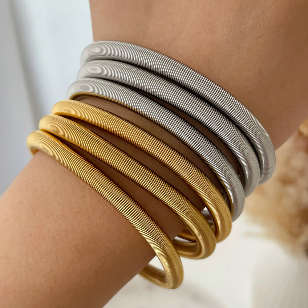 Elastic stainless steel bracelet