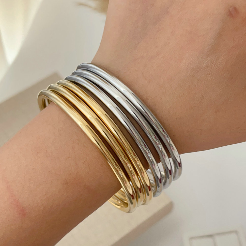 Stainless steel chunky bangle