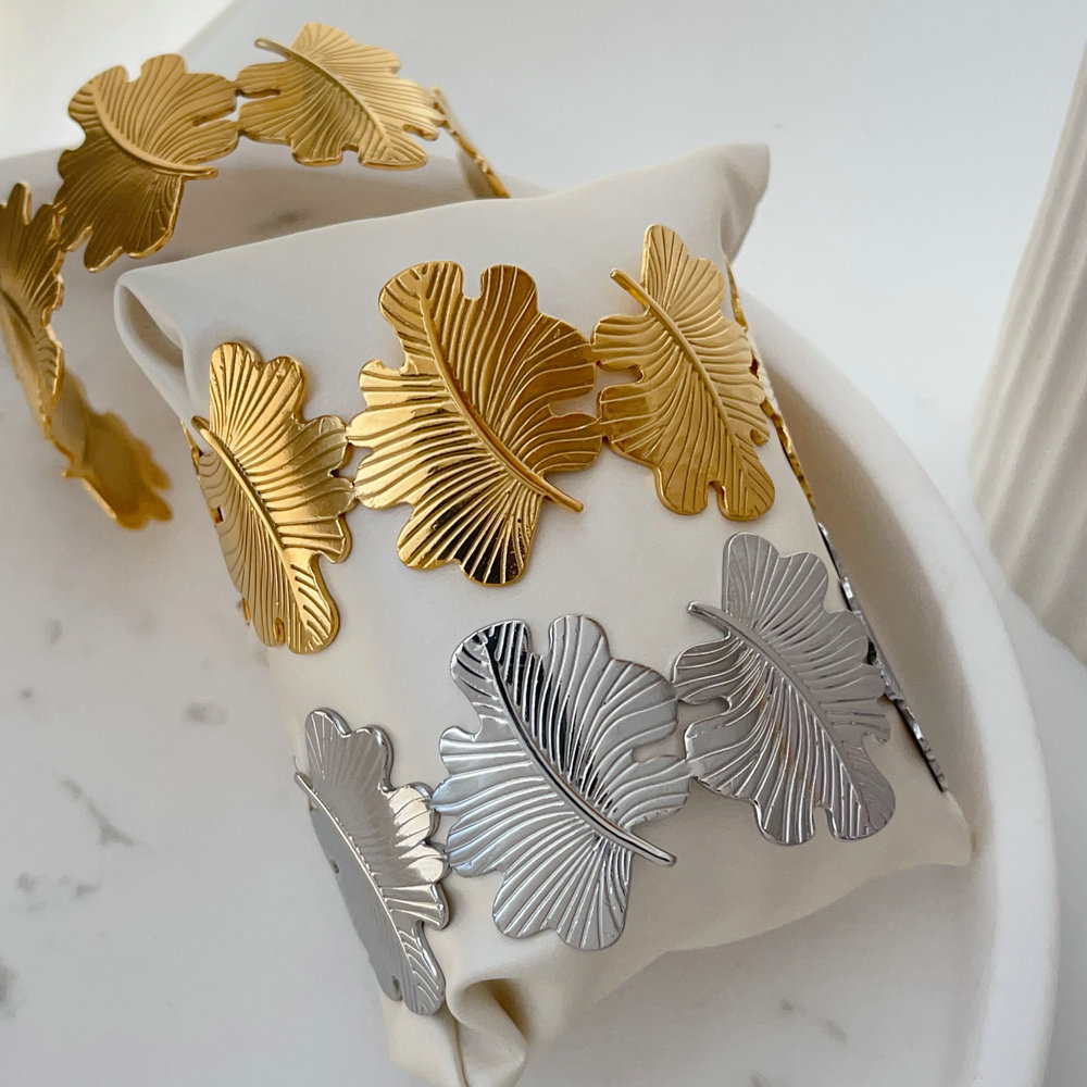 Stainless steel chunky leaf cuff