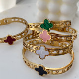 Stainless steel clover bangle