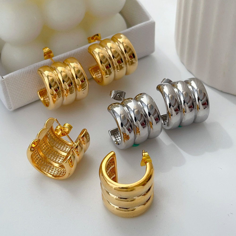 Metal chunky fat earrings