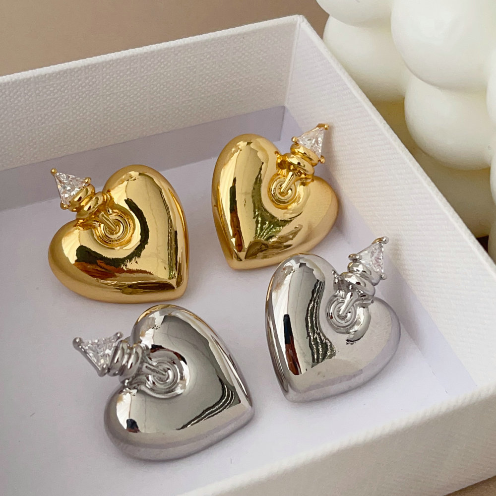 Metal heart earrings