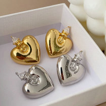 Metal heart earrings
