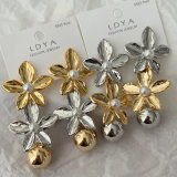 Metal flower earrings