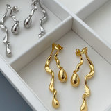 Metal leaf earrings