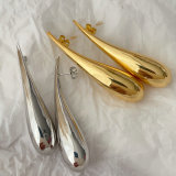 Metal teardrop earrings