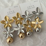 Metal flower earrings