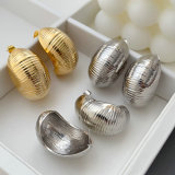 Chunky metal fat earrings