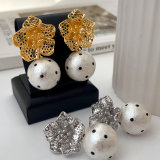 Pearl flower earrings
