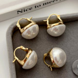 Pearl ball earrings