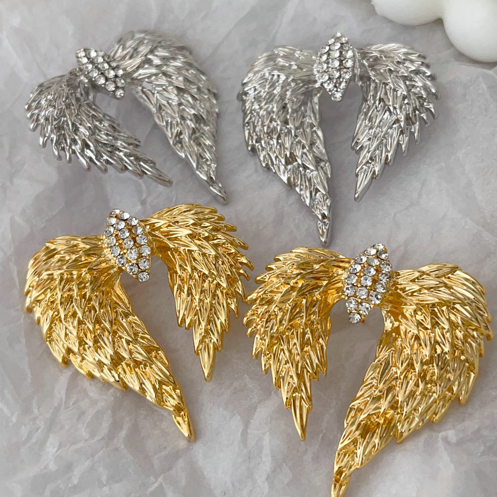 Chunky metal wing earrings