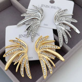 Metal chunky wing earrings
