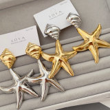 Chunky star earrings