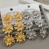 Chunky flower earrings