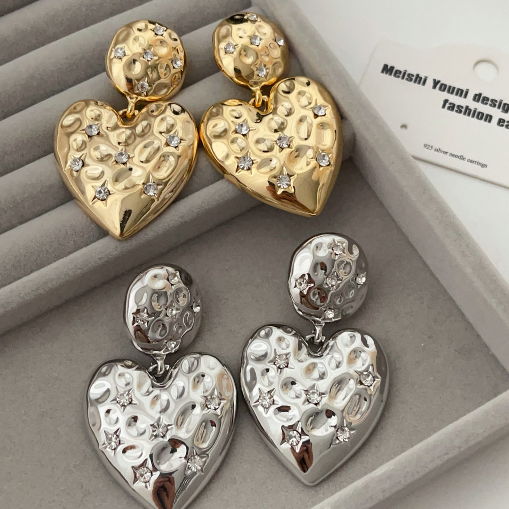 Heart earrings
