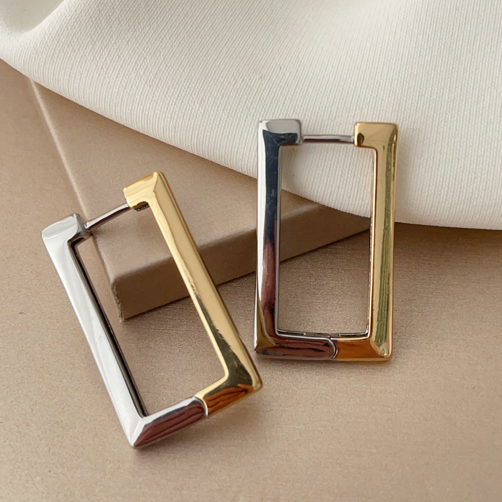 Two tone square earrings