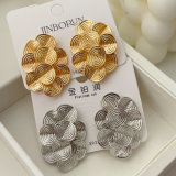 Metal flower earrings