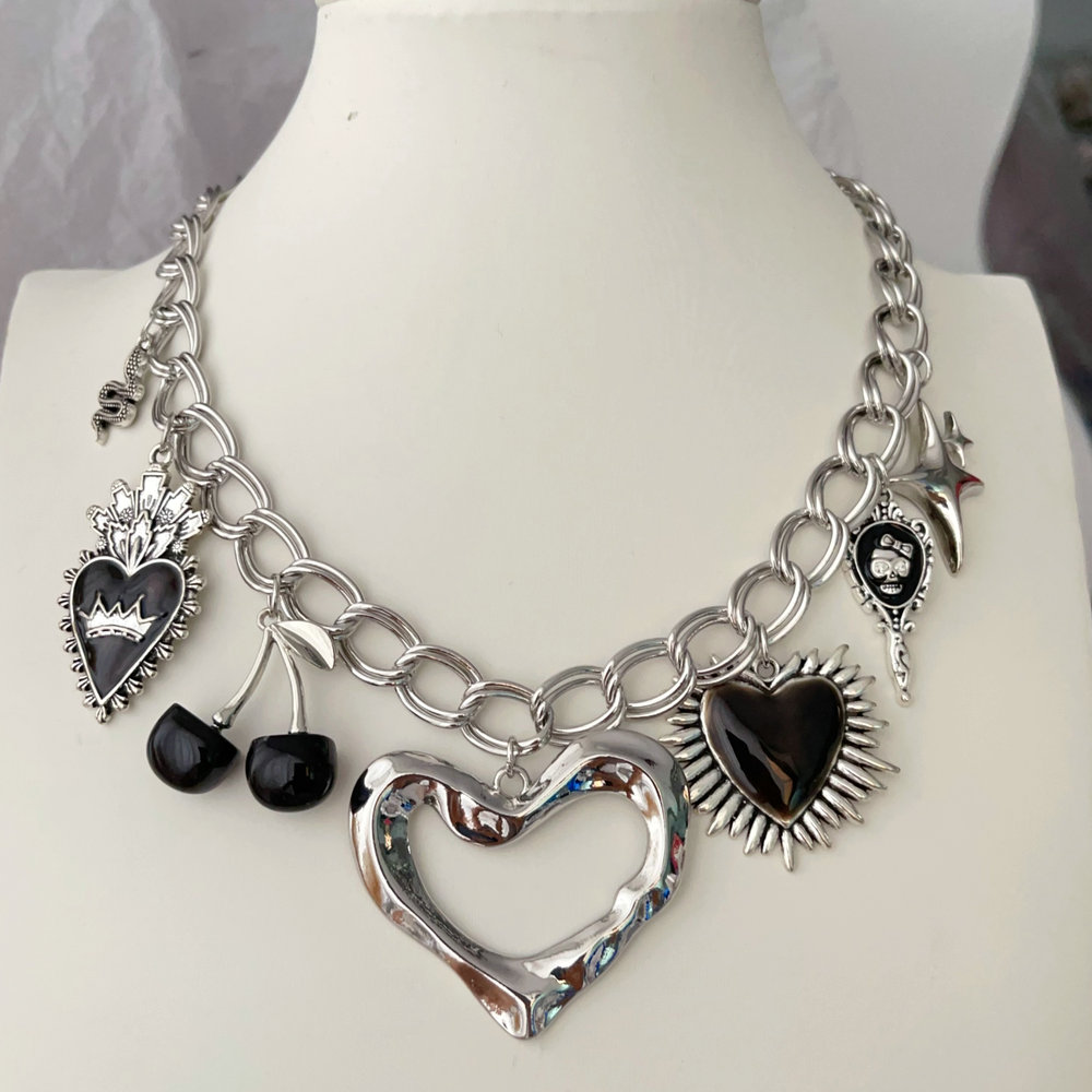Black heart charm necklace