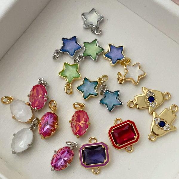 Crystal star charm