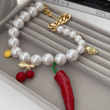 Glass pearl chill pendant necklace
