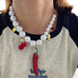 Glass pearl chill pendant necklace