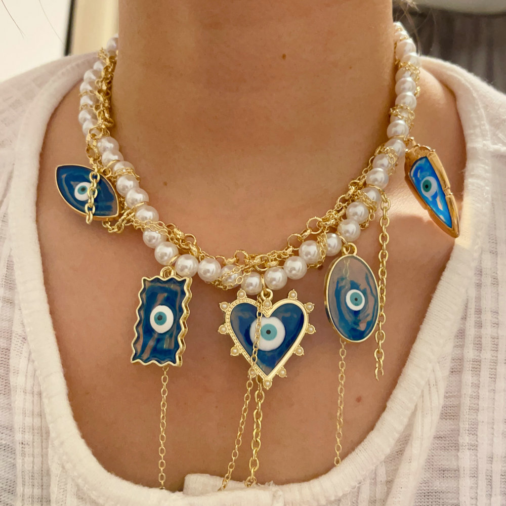 Blue eye charm necklace