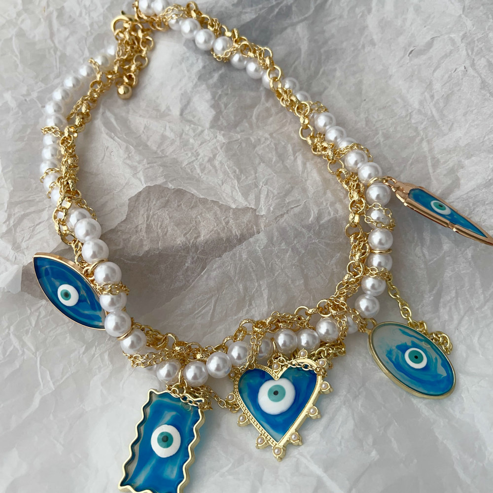 Blue eye charm necklace