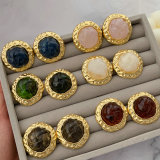 Acrylic round earrings