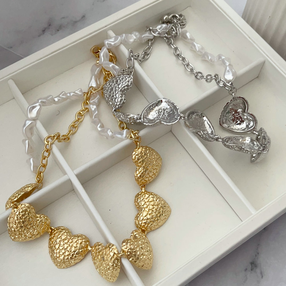 Chunky heart necklace