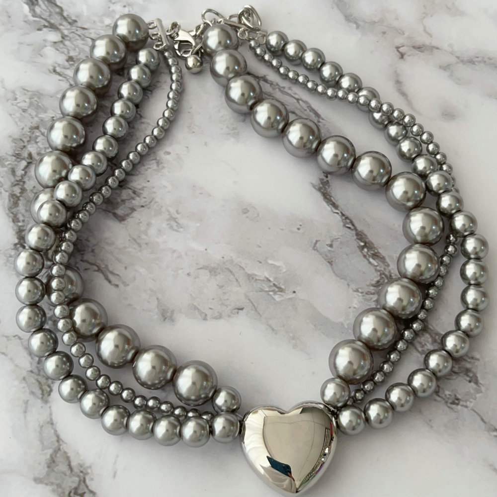 Chunky grey glass pearl necklace