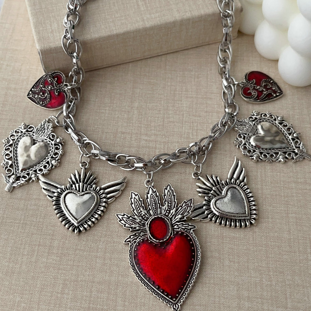 Enamel heart chain necklace