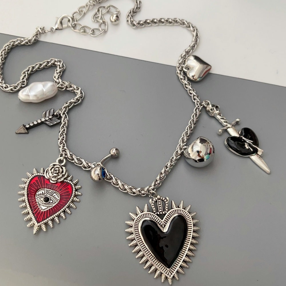Heart charm necklace